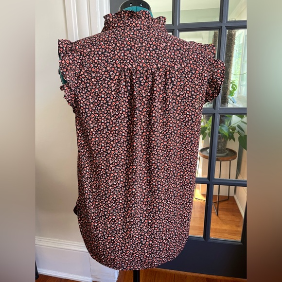 Loft medium women’s floral button down blouse - Picture 3 of 4